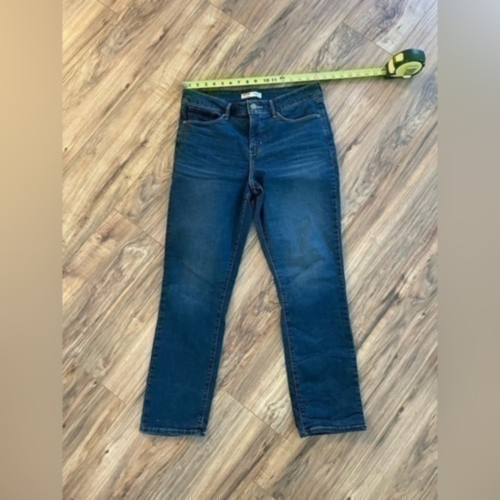 314 Shaping Straight Jeans